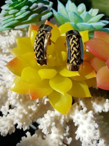 18K Yellow Gold 750 Vintage Estate Unique Woven Design Pierced Earrings rare 10g