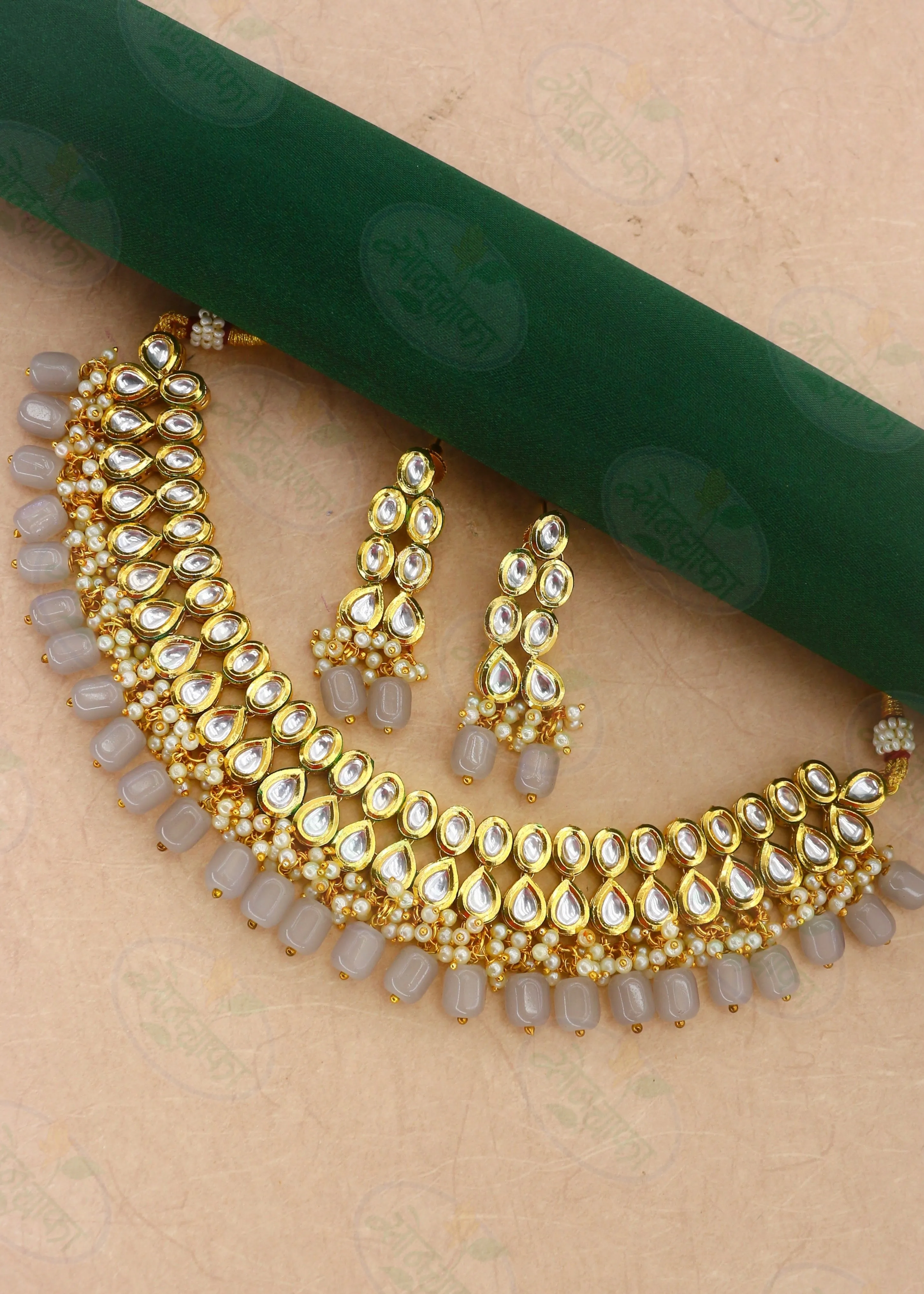 BRIDAL KUNDAN NECKLACE