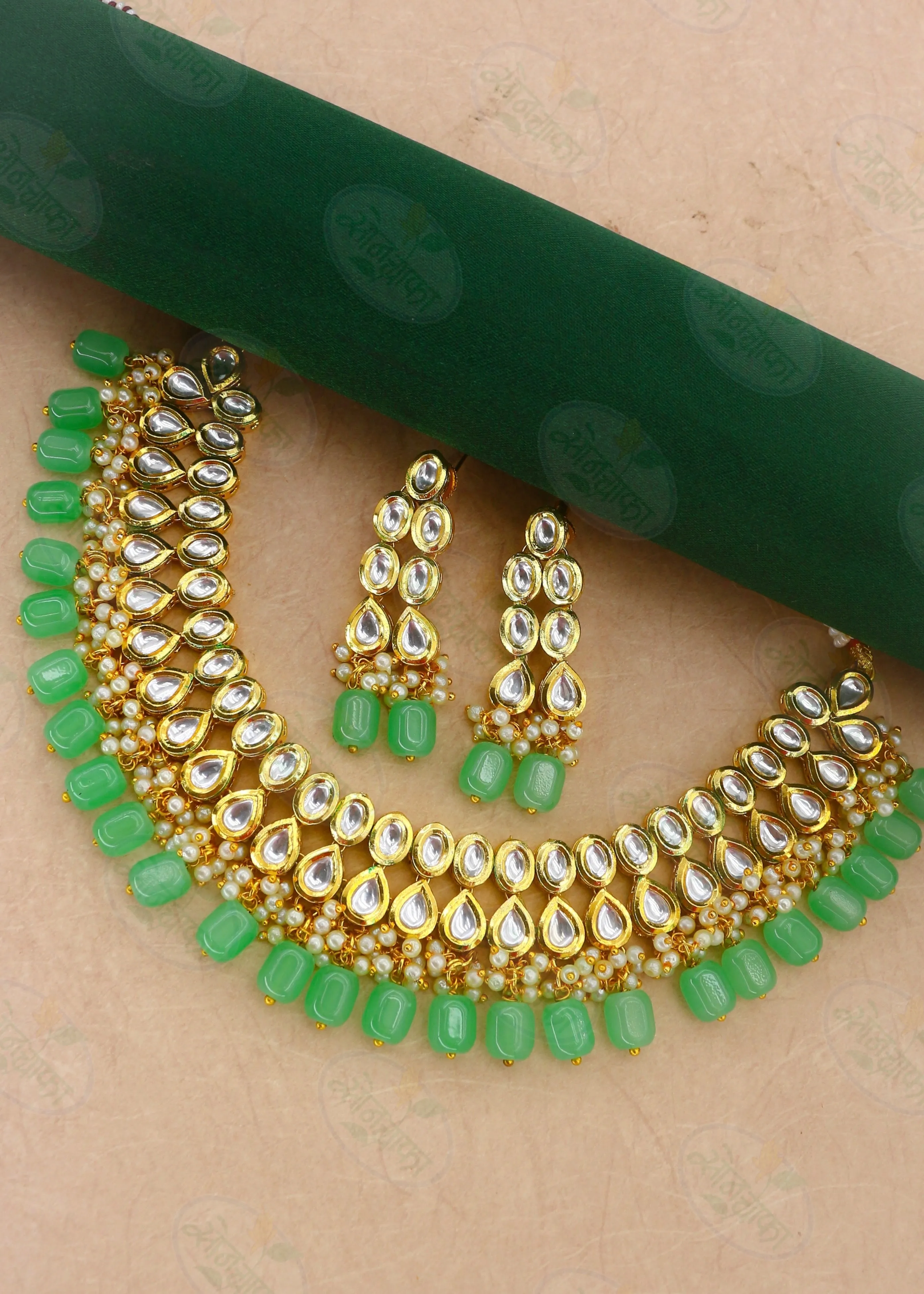 BRIDAL KUNDAN NECKLACE