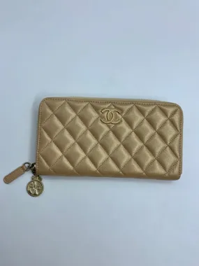 Chanel Champagne Calfskin 2014-2015 Coco Chanel Medallion Wallet