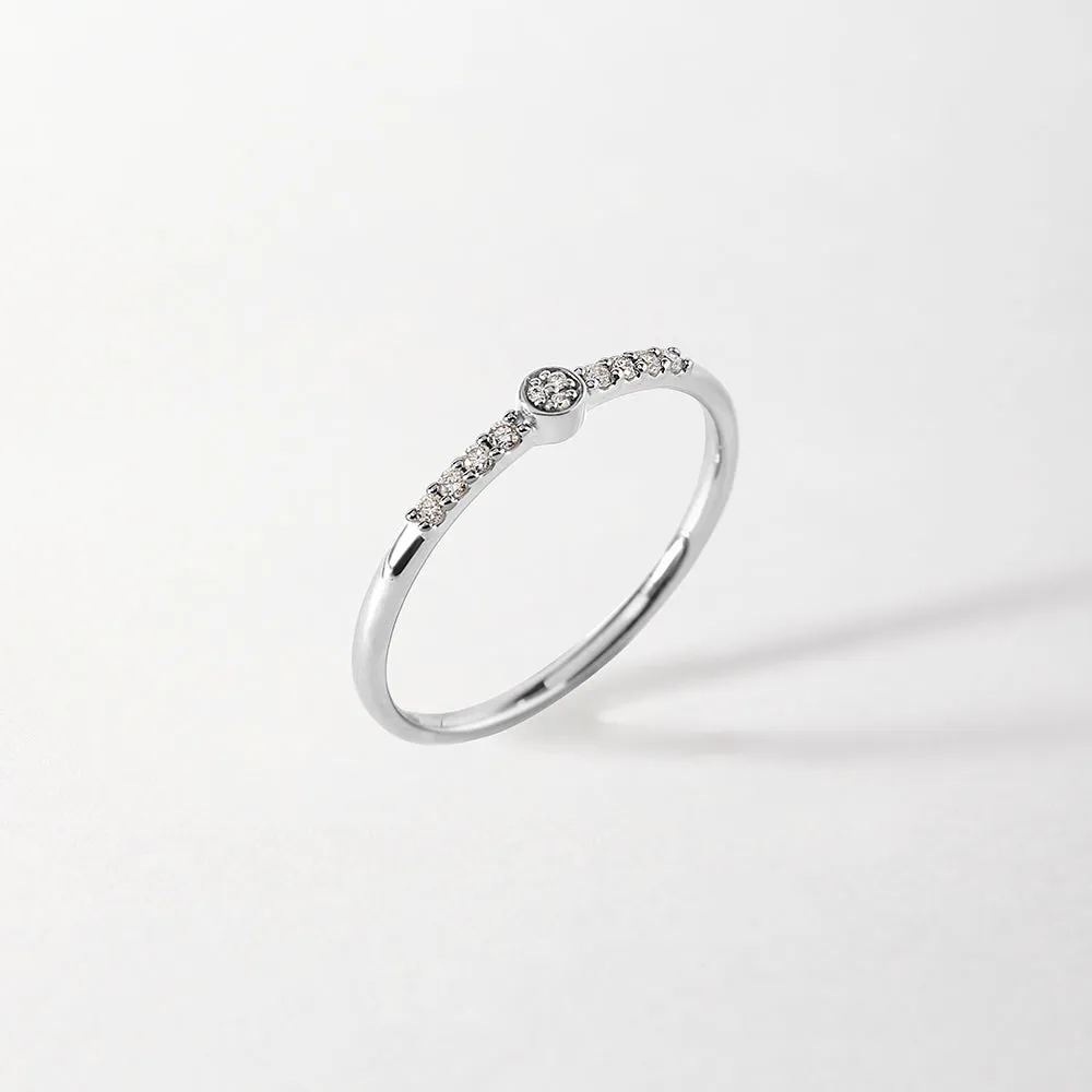 Cluster Diamond Ring - White Gold