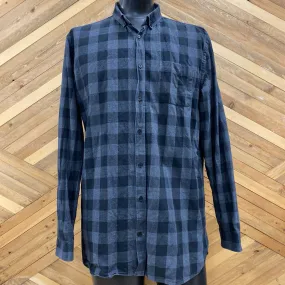 Frank & Oak - Men's Flannel Shirt - MSRP comp $109: Black/Grey-men-XL