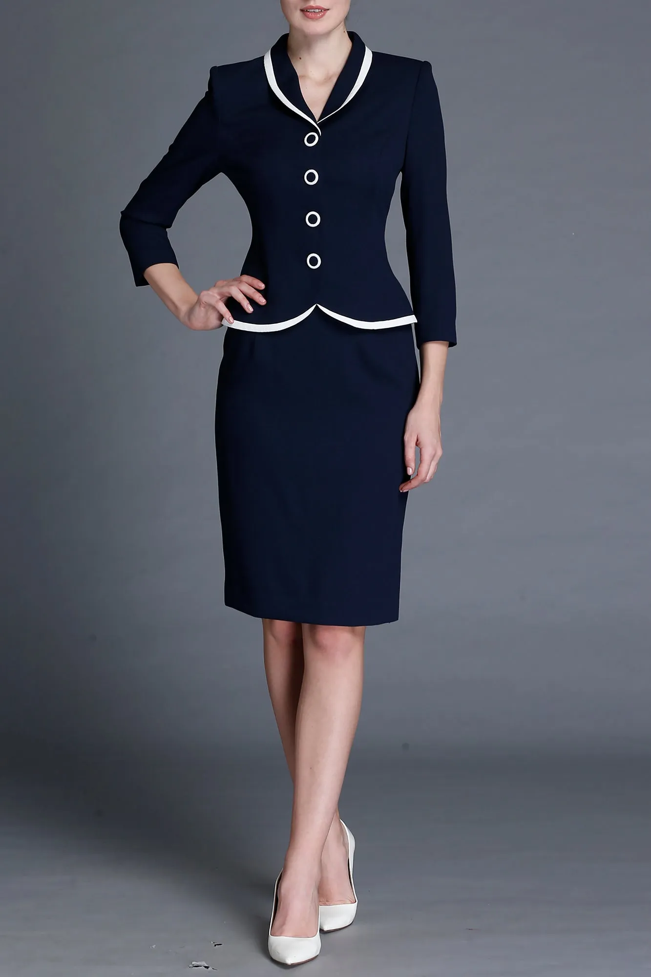 Julia Modern Executive Suit