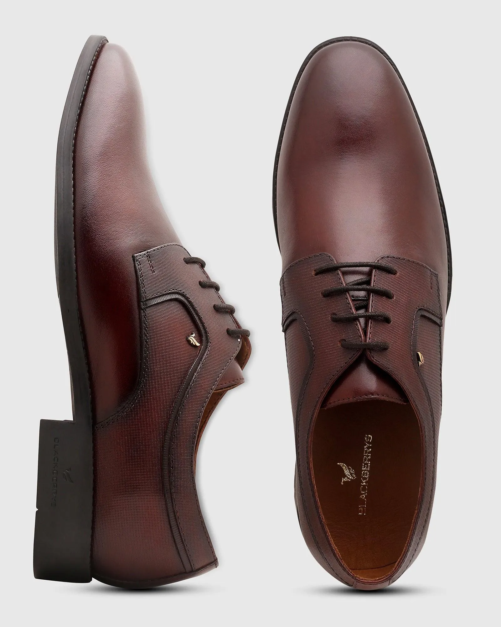 Leather Tan Solid Derby Shoes - Quddor