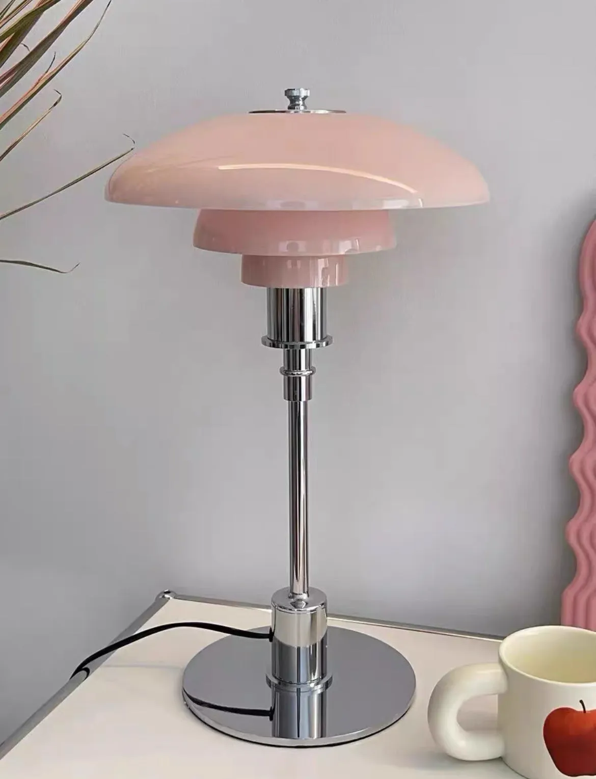 Modern Layered Glass Table Lamp