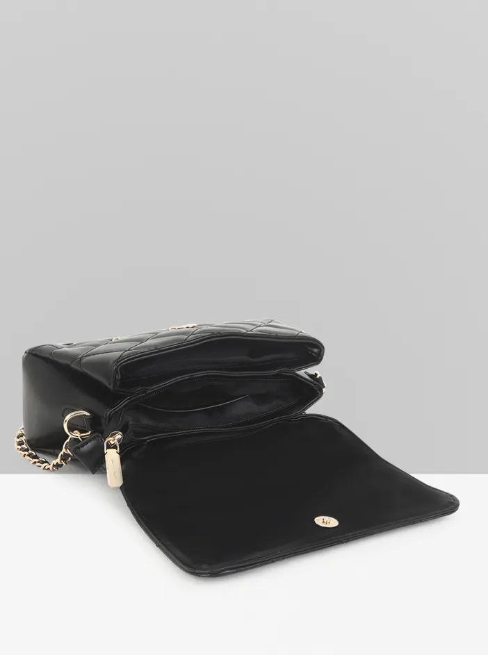 Premium Synthetic Black Handbag – Elegant, Durable & Timeless Accessory, ART:-DK-2011