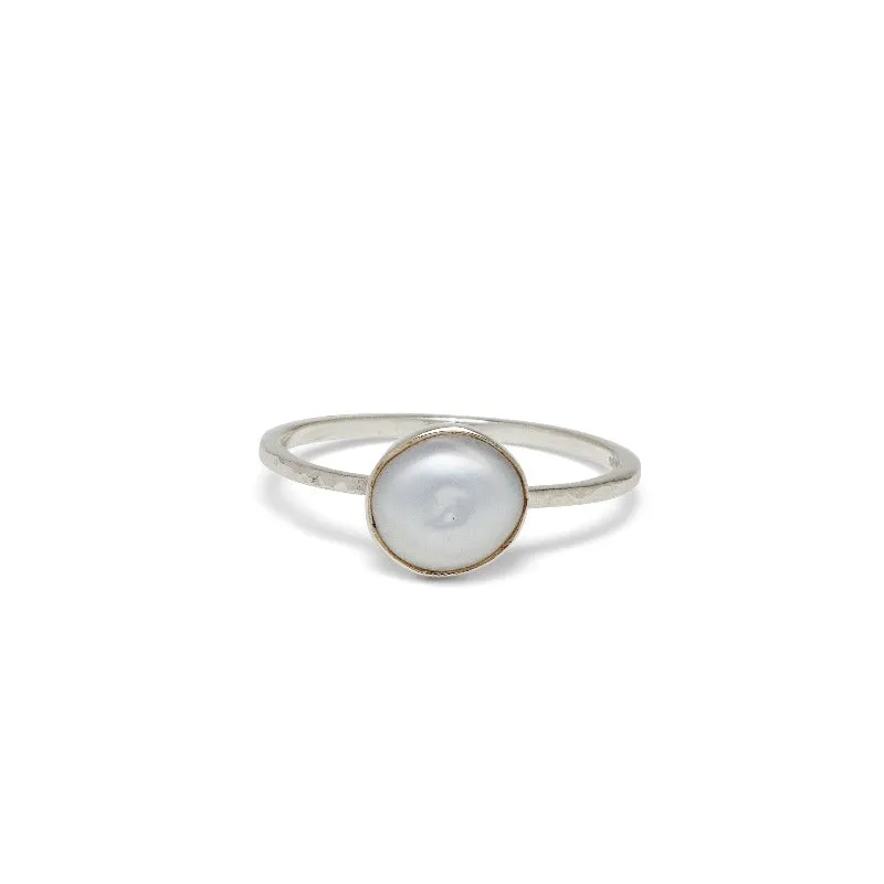 PRETTY IN PEARL RING | STERLING SILVER