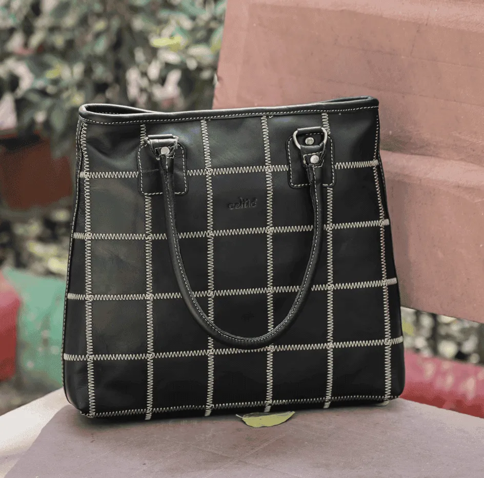 "Sophisticated Simplicity: Elevate Your Style with our Timeless Tote Bag" Art: BG-1141-Z