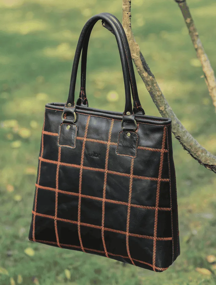 "Sophisticated Simplicity: Elevate Your Style with our Timeless Tote Bag" Art: BG-1141-Z