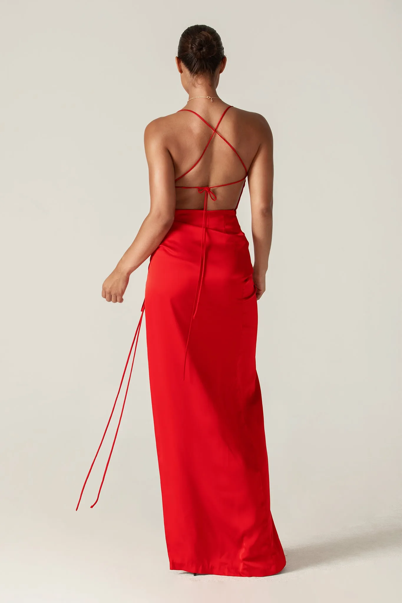 Reva Cowl Neckline Sheath Backless Maxi Dress (Red)