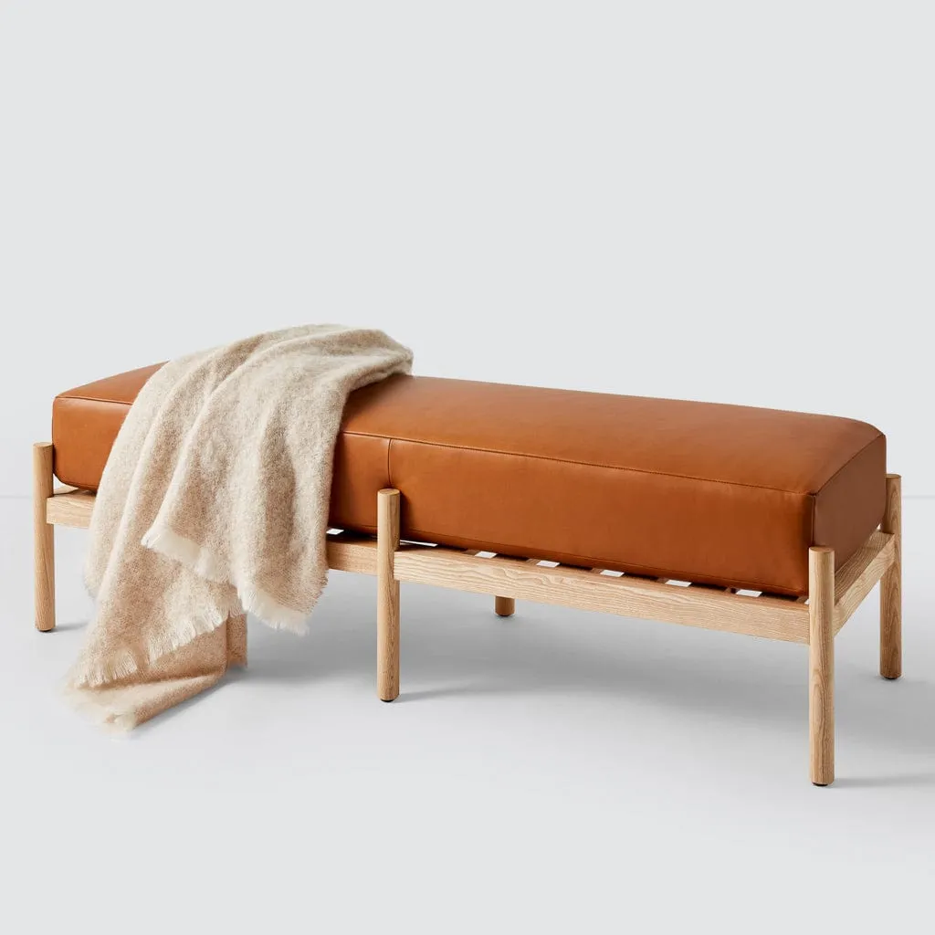 Santo Bench